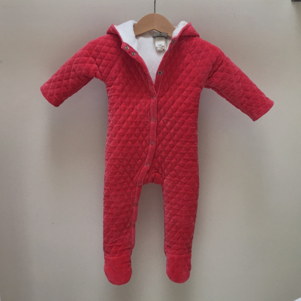 Pink velvet baby suit 🥰